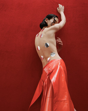 Harper’s Bazaar France - © Joséphine Löchen